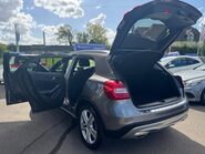 Mercedes-Benz GLA 2.1 GLA200d Sport 7G-DCT Euro 6 (s/s) 5dr 33