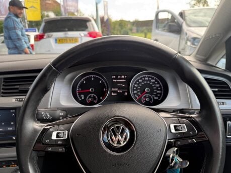 Volkswagen Golf 1.6 TDI BlueMotion Tech Match Edition DSG Euro 6 (s/s) 5dr 26