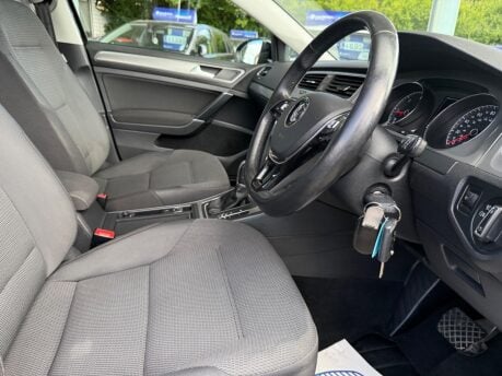 Volkswagen Golf 1.6 TDI BlueMotion Tech Match Edition DSG Euro 6 (s/s) 5dr 33