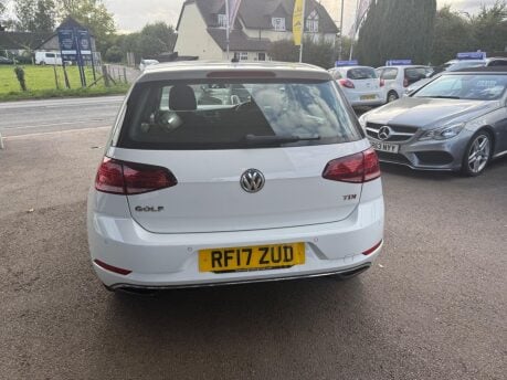 Volkswagen Golf 1.6 TDI BlueMotion Tech SE Nav Euro 6 (s/s) 5dr 7