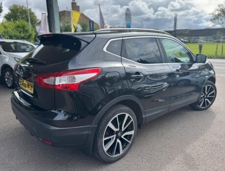 Nissan Qashqai 1.6 dCi Tekna 2WD Euro 6 (s/s) 5dr 4