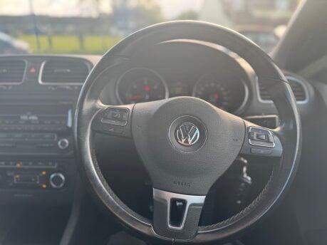 Volkswagen Golf 2.0 TDI BlueMotion Tech GT Cabriolet Euro 5 (s/s) 2dr 9