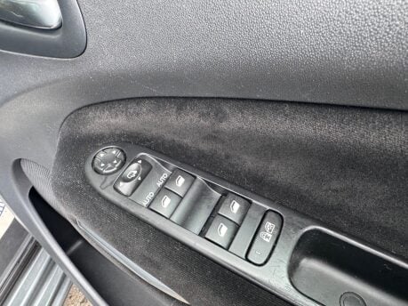 Citroen C3 Picasso 1.6 VTi Exclusive EGS6 Euro 5 5dr 18