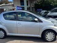 Toyota Aygo 1.0 VVT-i Ice Euro 5 5dr 8
