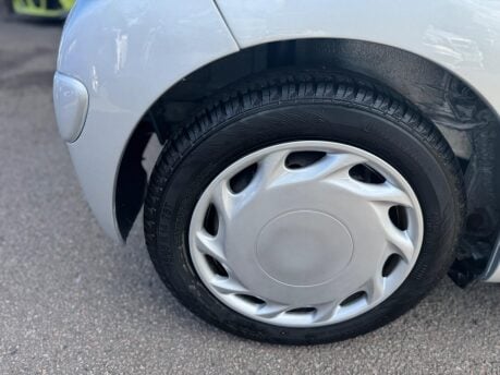 Toyota Aygo 1.0 VVT-i Ice Euro 5 5dr 15