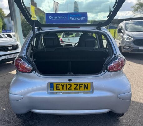 Toyota Aygo 1.0 VVT-i Ice Euro 5 5dr 31