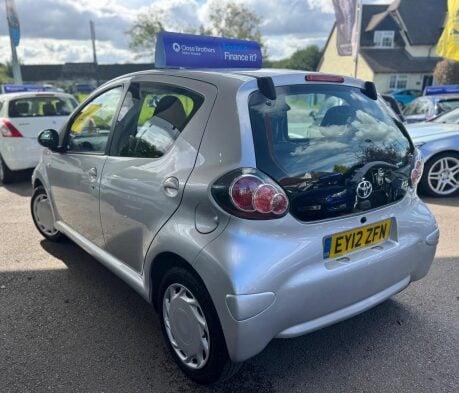 Toyota Aygo 1.0 VVT-i Ice Euro 5 5dr 5