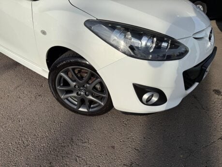 Mazda 2 1.3 Venture Euro 5 5dr 38