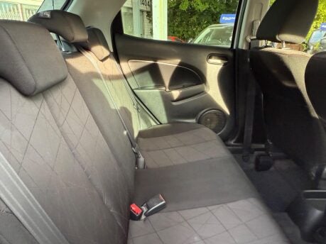 Mazda 2 1.3 Venture Euro 5 5dr 22