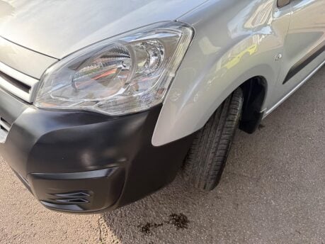 Citroen Berlingo 1.6 BlueHDi 625 Enterprise L1 5dr 33