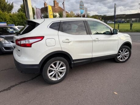 Nissan Qashqai 1.5 dCi Acenta Premium 2WD Euro 5 (s/s) 5dr 7