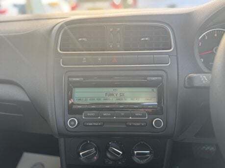 Volkswagen Polo 1.4 SE DSG Euro 5 5dr 23