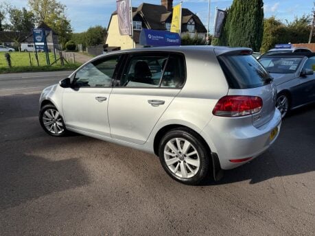 Volkswagen Golf 1.6 TDI Match DSG Euro 5 5dr 8