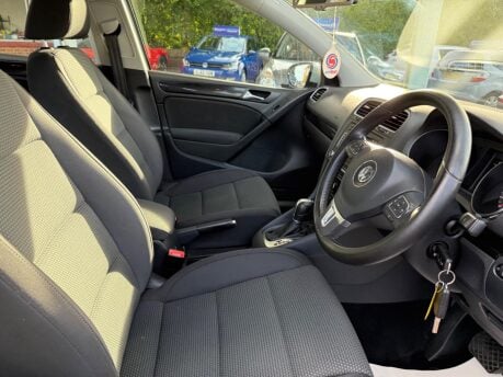 Volkswagen Golf 1.6 TDI Match DSG Euro 5 5dr 31