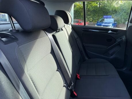 Volkswagen Golf 1.6 TDI Match DSG Euro 5 5dr 34