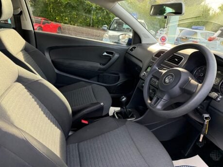 Volkswagen Polo 1.2 Match Euro 5 3dr 31