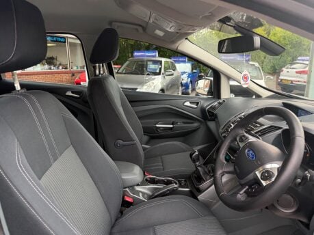Ford C-Max 1.6 Titanium Euro 5 5dr 26