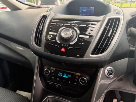 Ford C-Max 1.6 Titanium Euro 5 5dr 19