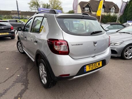 Dacia Sandero Stepway 1.5 dCi Laureate Euro 6 (s/s) 5dr 12