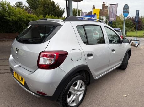 Dacia Sandero Stepway 1.5 dCi Laureate Euro 6 (s/s) 5dr 16