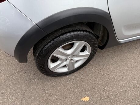 Dacia Sandero Stepway 1.5 dCi Laureate Euro 6 (s/s) 5dr 30