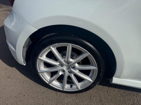 Audi A1 1.4 TFSI S line Euro 6 (s/s) 3dr 14