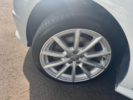 Audi A1 1.4 TFSI S line Euro 6 (s/s) 3dr 16