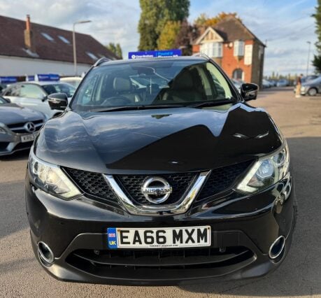Nissan Qashqai 1.6 dCi Tekna 2WD Euro 6 (s/s) 5dr 2