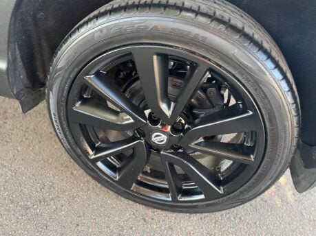 Nissan Qashqai 1.6 dCi Tekna 2WD Euro 6 (s/s) 5dr 16