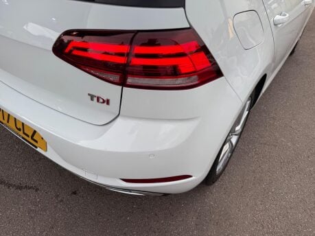 Volkswagen Golf 1.6 TDI BlueMotion Tech GT Euro 6 (s/s) 5dr 46