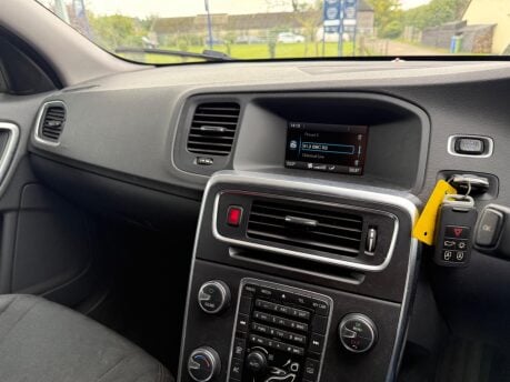 Volvo V60 1.6 T3 ES Powershift Euro 5 5dr 11