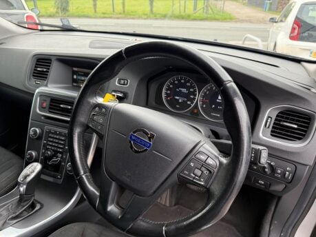 Volvo V60 1.6 T3 ES Powershift Euro 5 5dr 14