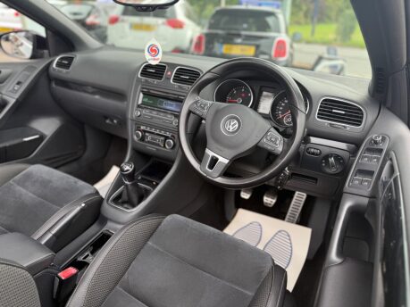 Volkswagen Golf 2.0 TDI BlueMotion Tech GT Cabriolet Euro 5 (s/s) 2dr 26