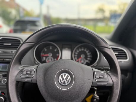 Volkswagen Golf 2.0 TDI BlueMotion Tech GT Cabriolet Euro 5 (s/s) 2dr 36