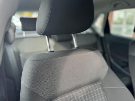 Volkswagen Polo 1.0 BlueMotion Tech SE Euro 6 (s/s) 5dr 25