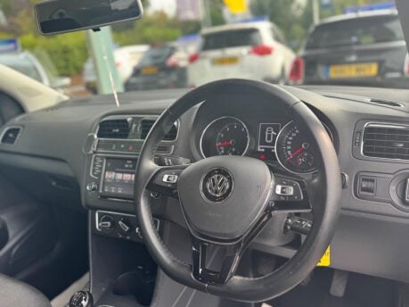 Volkswagen Polo 1.0 BlueMotion Tech SE Euro 6 (s/s) 5dr 27