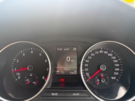 Volkswagen Polo 1.0 BlueMotion Tech SE Euro 6 (s/s) 5dr 9
