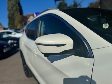 Nissan Qashqai 1.5 dCi n-tec+ 2WD Euro 6 (s/s) 5dr 13