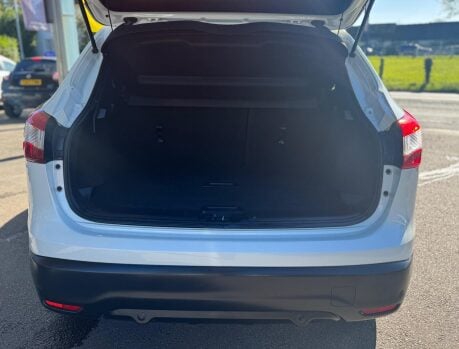 Nissan Qashqai 1.5 dCi n-tec+ 2WD Euro 6 (s/s) 5dr 32