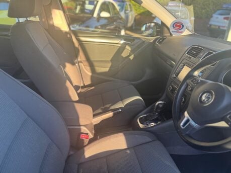 Volkswagen Golf 1.6 TDI Match DSG Euro 5 5dr 12