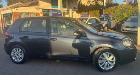 Volkswagen Golf 1.6 TDI Match DSG Euro 5 5dr 10