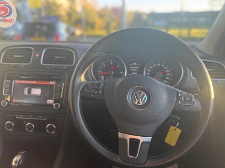 Volkswagen Golf 1.6 TDI Match DSG Euro 5 5dr 24