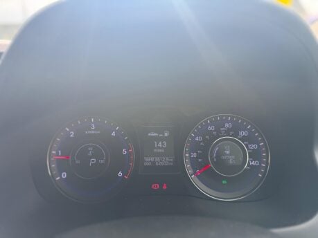 Hyundai i40 1.7 CRDi Style Auto Euro 5 4dr 8