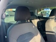 Volkswagen Golf 2.0 TDI BlueMotion Tech GT Euro 5 (s/s) 5dr 7