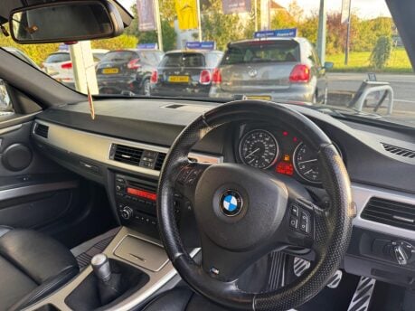 BMW 3 Series 3.0 325i M Sport Highline Euro 4 2dr 25