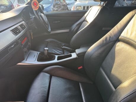 BMW 3 Series 3.0 325i M Sport Highline Euro 4 2dr 29