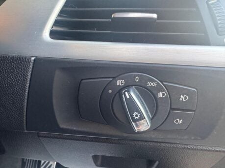 BMW 3 Series 3.0 325i M Sport Highline Euro 4 2dr 18