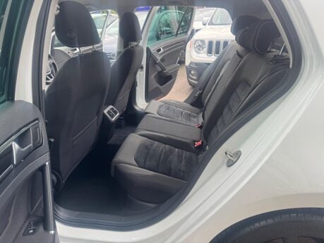 Volkswagen Golf 2.0 TDI BlueMotion Tech GT Euro 5 (s/s) 5dr 20