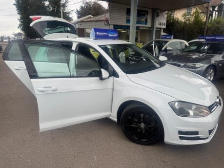 Volkswagen Golf 2.0 TDI BlueMotion Tech GT Euro 5 (s/s) 5dr 14