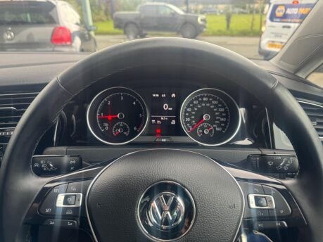 Volkswagen Golf 2.0 TDI BlueMotion Tech GT Euro 5 (s/s) 5dr 13